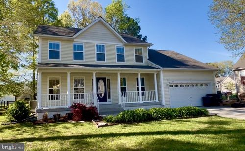 213 Forest Ave, COLONIAL BEACH, VA, 22443-1202 | Card Image