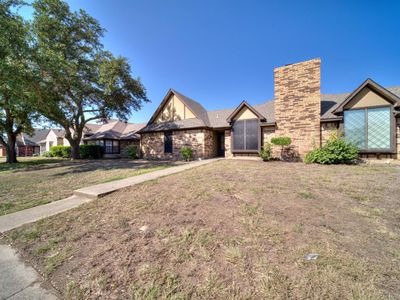 View of front of house featuring a front yard | Image 2