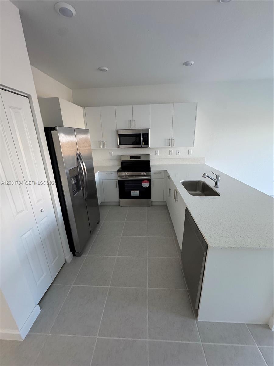 Residential Lease in Homestead 5