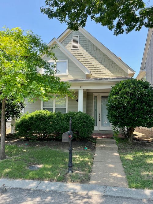 154 Island Bluff Dr, Memphis, TN, 38103-9037 | Card Image