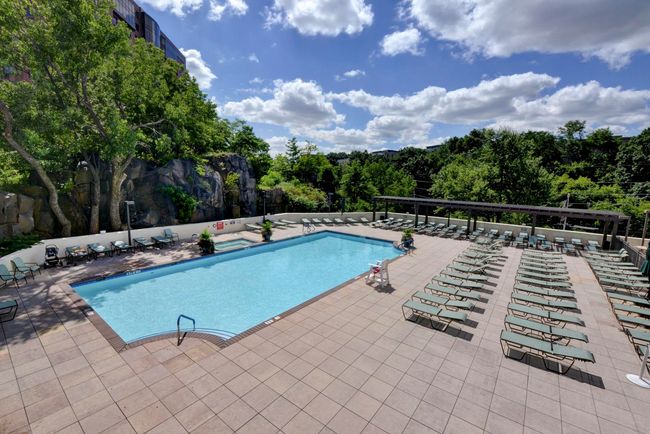 APT-16D - 250 Gorge Rd, Home with 3 bedrooms, 2 bathrooms and null parking in Cliffside Park NJ | Image 45