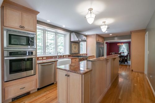 67 Sargent Rd, Hollis, NH, 03049-6281 | Card Image