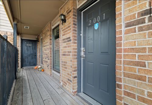 apt-2001-8109 Skillman St, Dallas, TX, 75231-2825 | Card Image