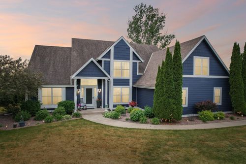 S96W34687 Jericho Dr, Eagle, WI, 53119-1673 | Card Image