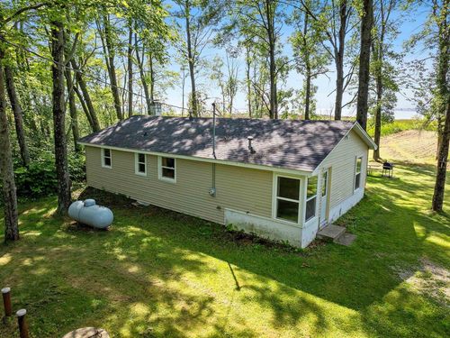 229 Bay Road, LITTLE RIVER, WI, 54157 | Card Image