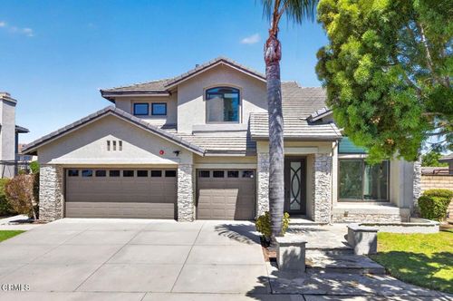 1611 Kapalua Dr, Oxnard, CA, 93036-7761 | Card Image