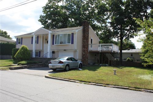 52 Bicentennial Way, North Providence, RI, 02911-1336 | Card Image