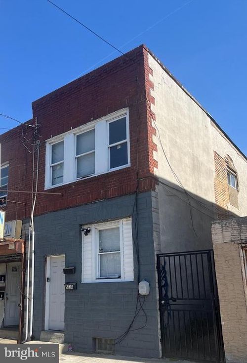 5218 Woodland Ave, Philadelphia, PA, 19143-5028 | Card Image