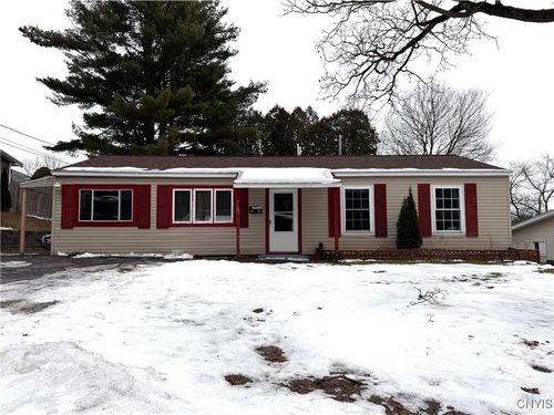 510 Deerwood Road, Utica, NY, 13502 | Card Image