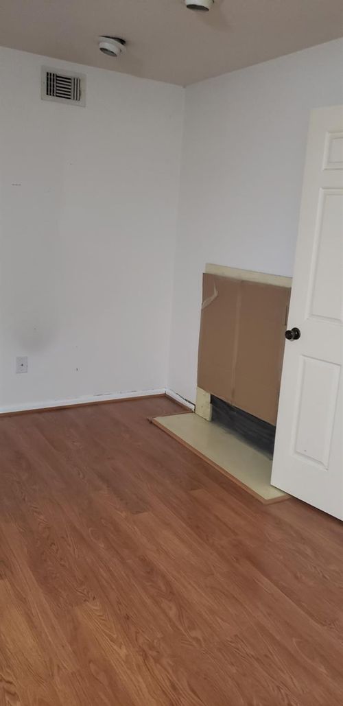 apt-f80-2425 Holly Hall St, Houston, TX, 77054-3934 | Card Image