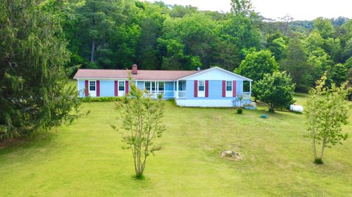 401 Big Cedar Dr, Hot Springs, VA, 24445-2217 | Card Image