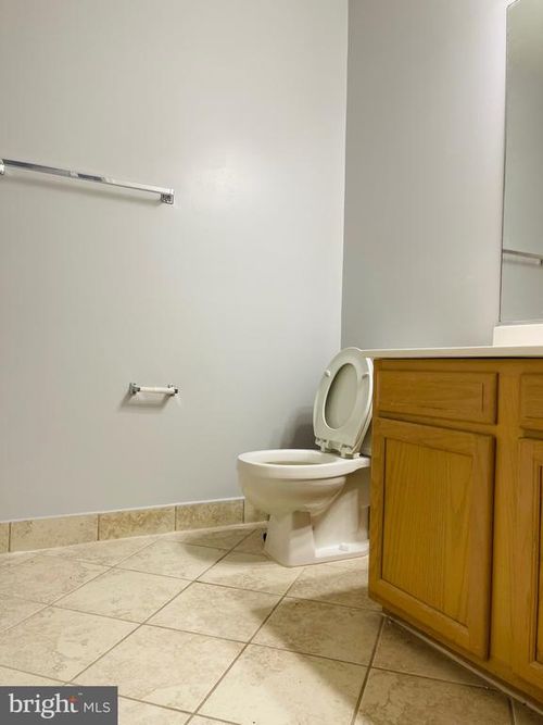 66-4215 Mozart Brigade Ln, FAIRFAX, VA, 22033-3973 | Card Image