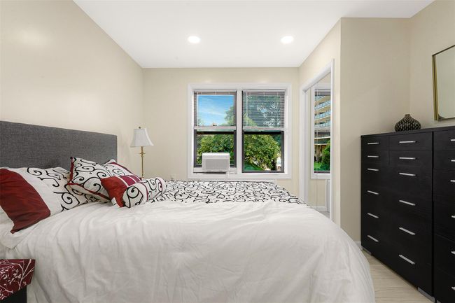 APT-1D - 72 110 Th St, Home with 3 bedrooms, 2 bathrooms and null parking in Forest Hills NY | Image 19