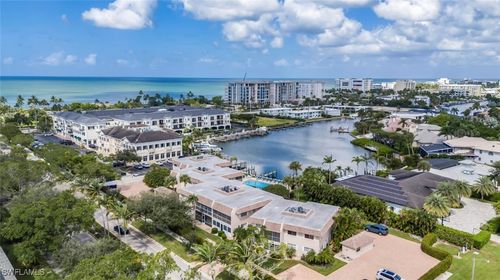 apt-104-261 Banyan Blvd, Naples, FL, 34102-5177 | Card Image