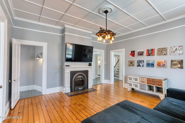 21 Stockbridge Rd, House other with 6 bedrooms, 4 bathrooms and null parking in West Stockbridge MA | Image 20