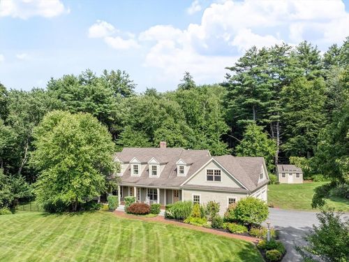 61 Whitney Road, Harvard, MA, 01451 | Card Image