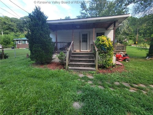 1832 Roxalana Rd, Dunbar, WV, 25064-2700 | Card Image