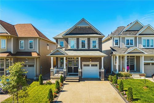 11 Mcwatters St, Binbrook, ON, L0R1C0 | Card Image