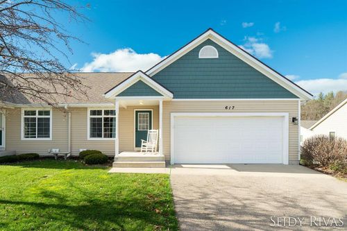 617 Oriole Court, Barry Twp, MI, 49333 | Card Image