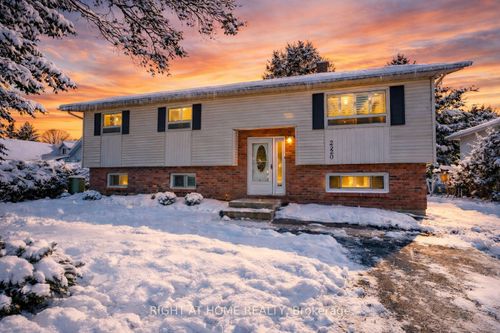 2220 Richardson St, Innisfil, ON, L9S1G5 | Card Image