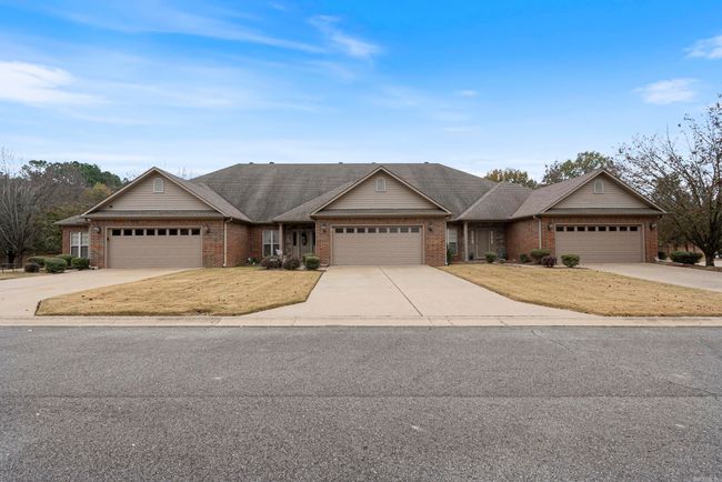 APT-1 - 4655 Palm Spgs, Home with 3 bedrooms, 3 bathrooms and null parking in Conway AR | Image 6