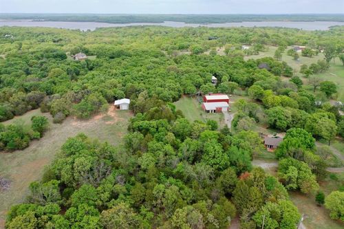 10101 E Lindsey St, Norman, OK, 73026-8287 | Card Image