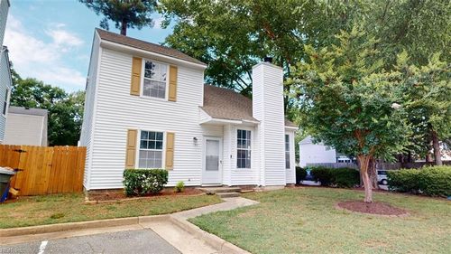 197 Gate House Rd, Newport News, VA, 23608-5048 | Card Image