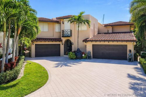 2850 Ne 44th St, Lighthouse Point, FL, 33064-7284 | Card Image