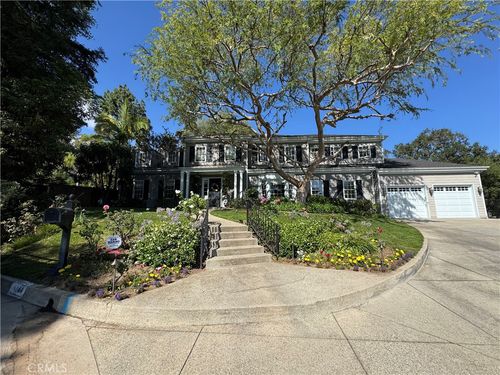 4844 Fairlawn Dr, La Canada Flintridge, CA, 91011 | Card Image