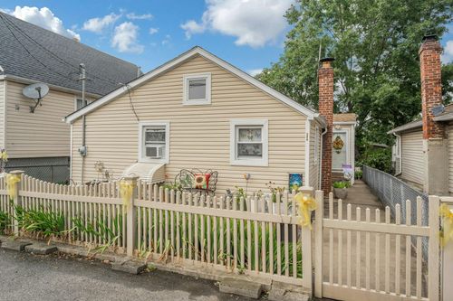 a-30 Edgewater Park, Bronx, NY, 10465-3503 | Card Image