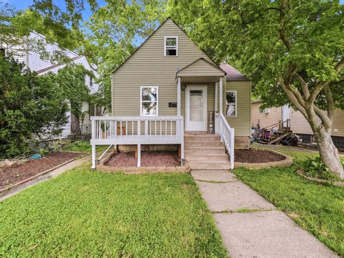 15831 Fisk St, Harvey, IL, 60426-5115 | Card Image