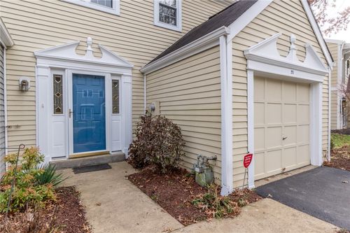 20 New London Lane, Oakmont, PA, 15139 | Card Image