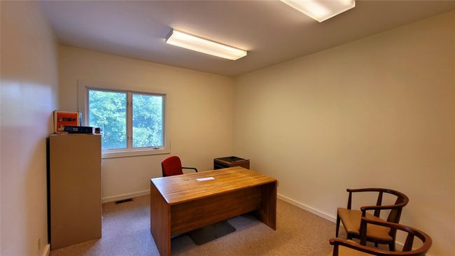 Sample Office Unit (same size) | Image 4