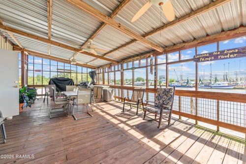 25181 Pintail Avenue, Abbeville, LA, 70510 | Card Image
