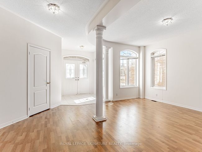 33 Bilberry Cres, House other with 5 bedrooms, 4 bathrooms and 2 parking in Richmond Hill ON | Image 6