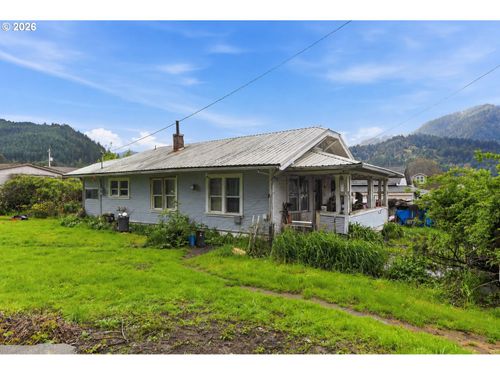 480 Poplar St, Powers, OR, 97466-9663 | Card Image