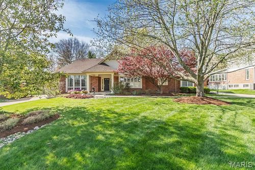 12108 Westwick Pl, Saint Louis, MO, 63127-1405 | Card Image