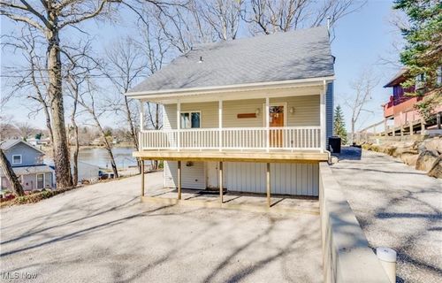 1376 Catherine Extension Avenue, Lakemore, OH, 44250 | Card Image