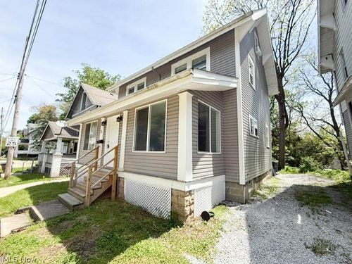 73 Belvidere Way, Akron, OH, 44302-1334 | Card Image