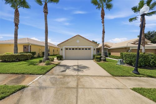 9076 Saint Andrews Way, Mount Dora, FL, 32757-9138 | Card Image