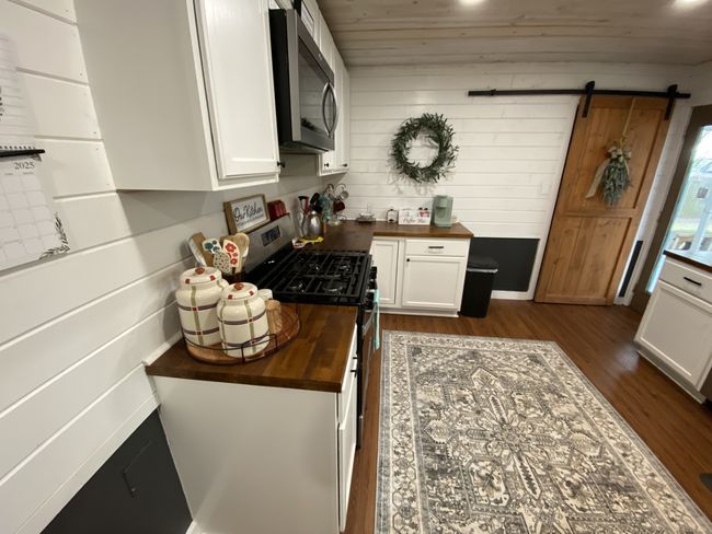 1704 S Houston St, House other with 3 bedrooms, 2 bathrooms and null parking in Kaufman TX | Image 6