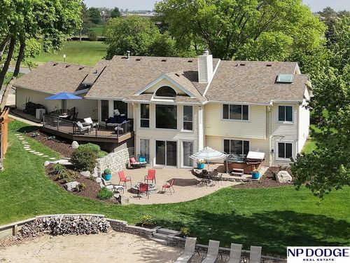 104 Ginger Cove Rd, Valley, NE, 68064-3002 | Card Image