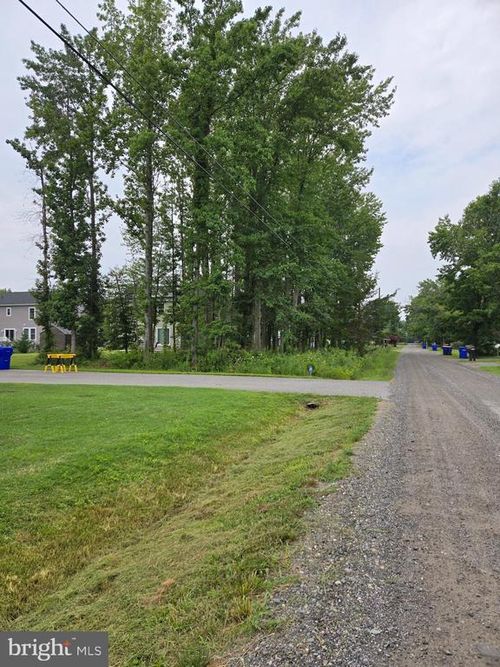 101 Oak St, STEVENSVILLE, MD, 21666-3469 | Card Image