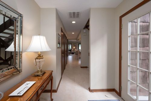 6820 Covington Creek Trl, Fort Wayne, IN, 46804-2872 | Card Image