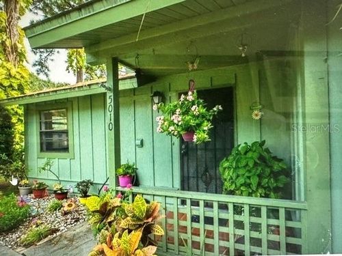 2001-5010 Barrington Cir, SARASOTA, FL, 34234-3878 | Card Image