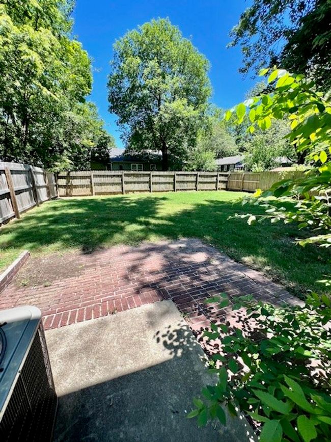 UNIT-102 - 1130 N Turner Ave, Condo with 2 bedrooms, 1 bathrooms and null parking in Fayetteville AR | Image 12