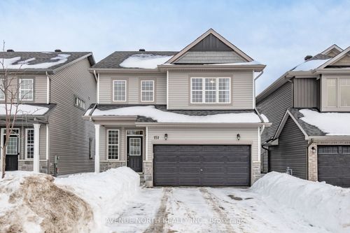 151 Minikan St, Gloucester, ON, K1X0E5 | Card Image