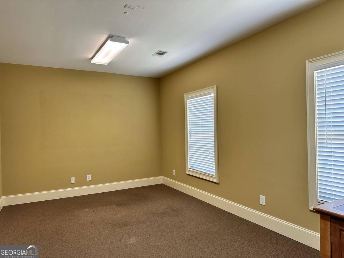 Commercial Lease in Madison 4