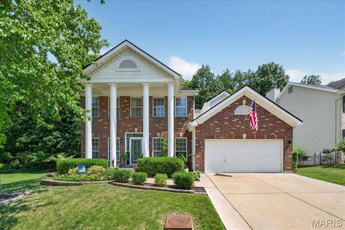 560 Legends View Dr, Eureka, MO, 63025-2095 | Card Image
