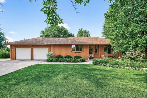 4855 Cottonwood Ln N, Plymouth, MN, 55442-2277 | Card Image